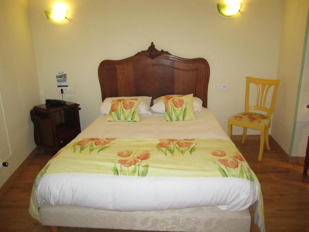 טרואה Hotel Arlequin מראה חיצוני תמונה